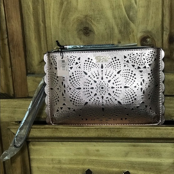 ✂️Victoria's Secret Laser Cut Pink Wristlet - Picture 3 of 7